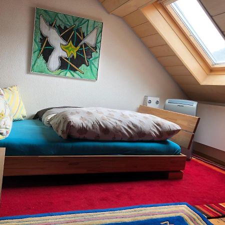Gemuetliches Zimmer In Winningen Mit Garten-, Kuechennutzung Und Schnellem Wifi Luaran gambar